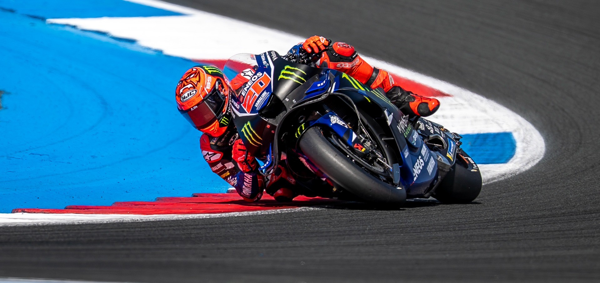Late Shoot-Out Leaves Monster Yamaha Duo in Q1