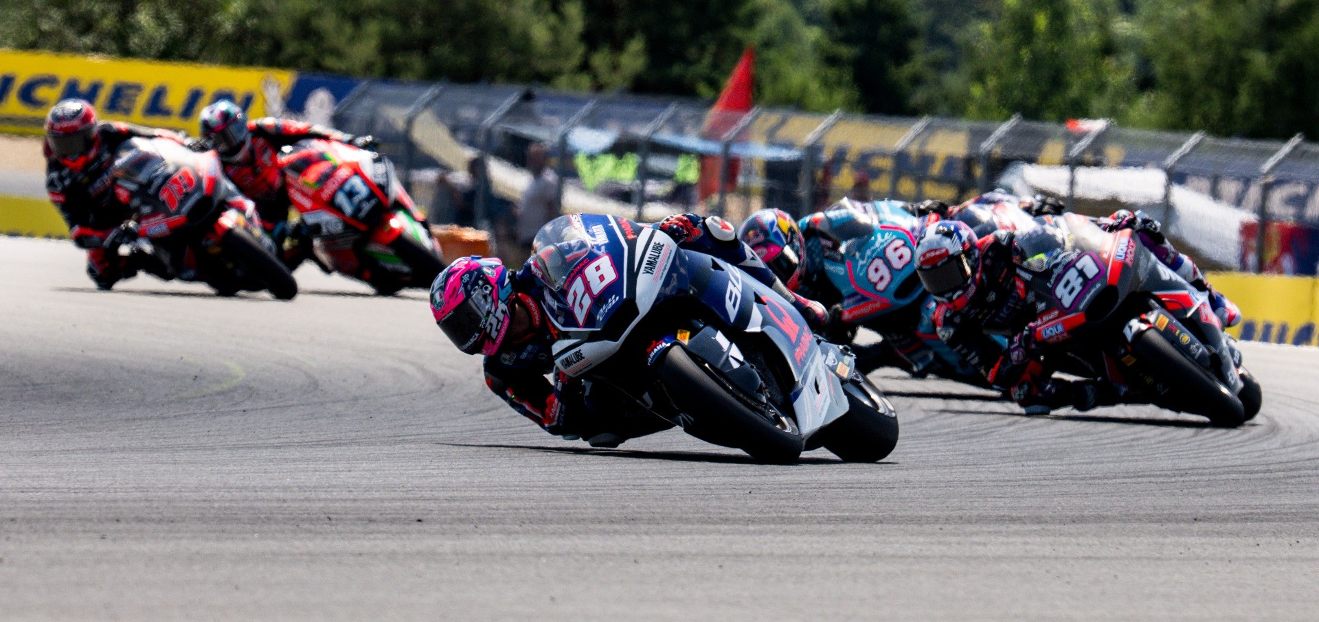 Guevara Secures P6 & Ferrández Gains Experience