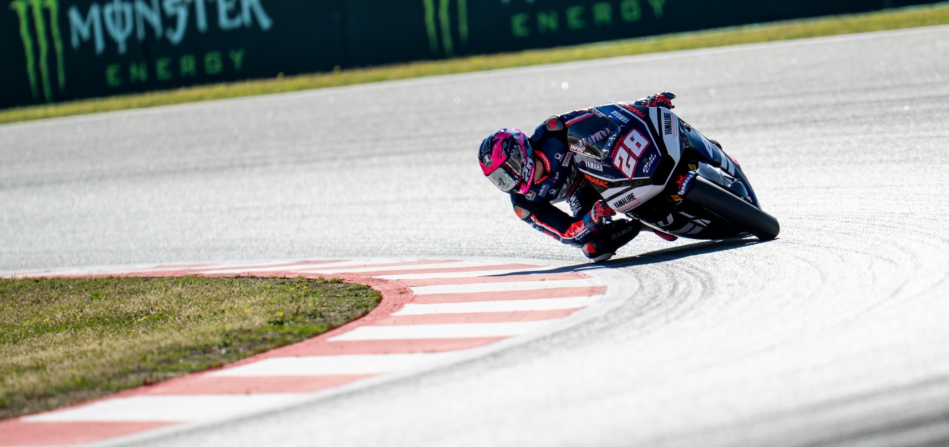 P11 & P17 Start for Izan & Alberto in Barcelona