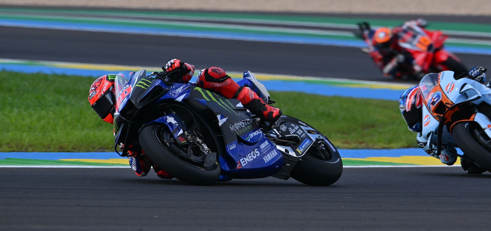 Monster Yamaha Make Strides: Fabio P6, Álex P13