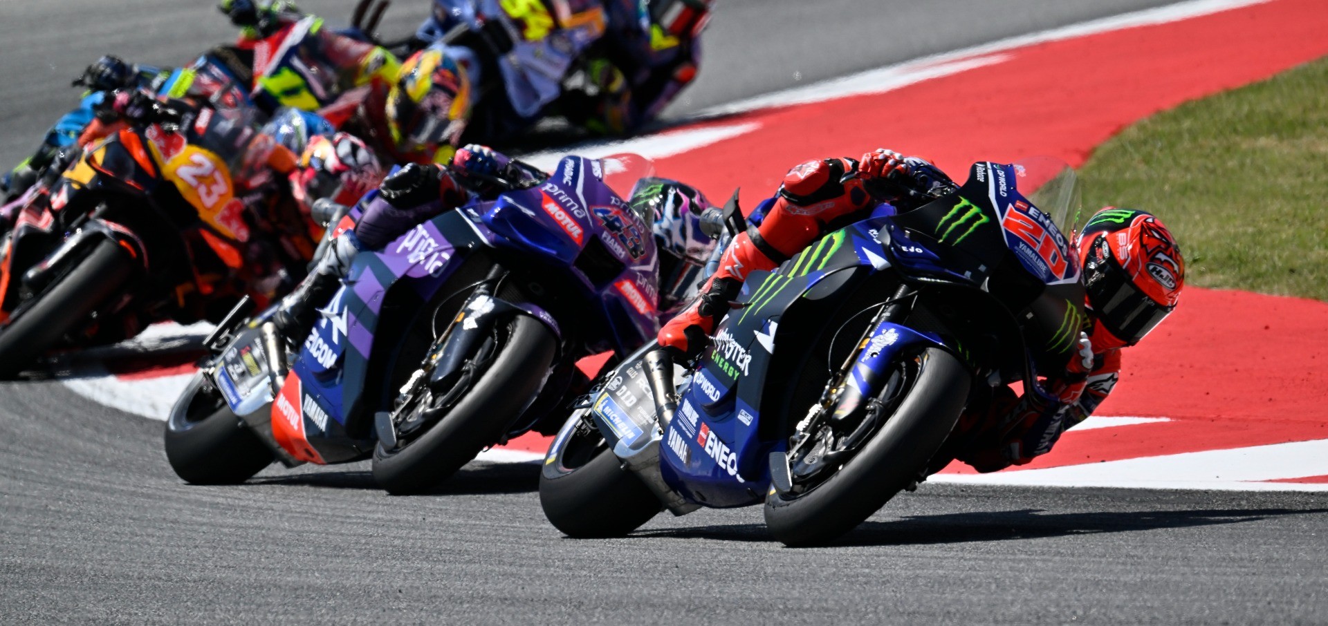 Sprint Effort Yields Mixed Results for MEYM Duo